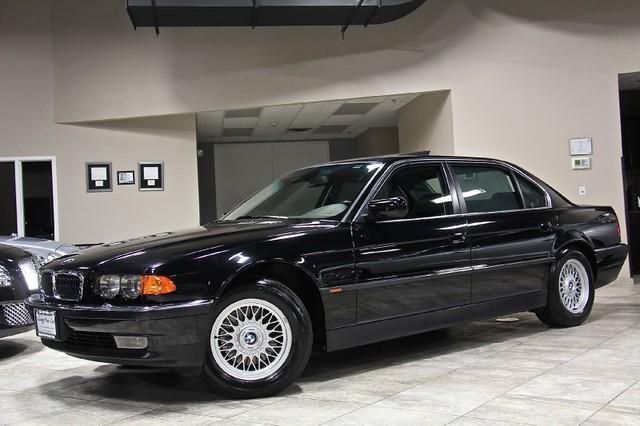 New-2000-BMW-740iL