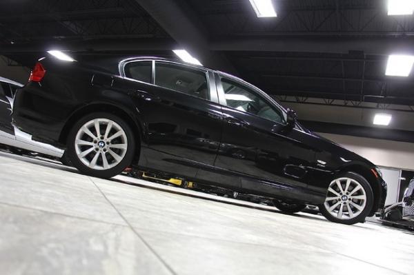 New-2011-BMW-328i-xDrive