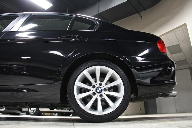 New-2011-BMW-328i-xDrive