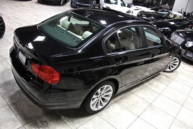 New-2011-BMW-328i-xDrive