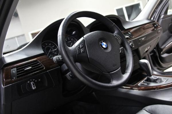 New-2011-BMW-328i-xDrive