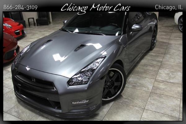 Used-2012-Nissan-GT-R-Black-Edition