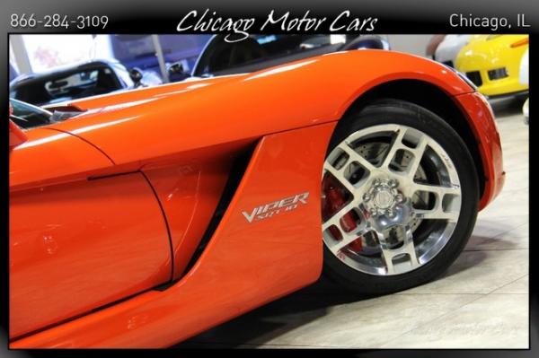 Used-2008-Dodge-Viper-SRT10