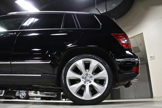 New-2010-Mercedes-Benz-GLK350-4MATIC