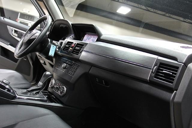 New-2010-Mercedes-Benz-GLK350-4MATIC