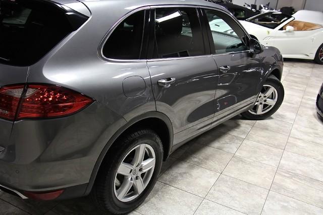 New-2011-Porsche-Cayenne-S-S