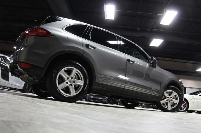 New-2011-Porsche-Cayenne-S-S