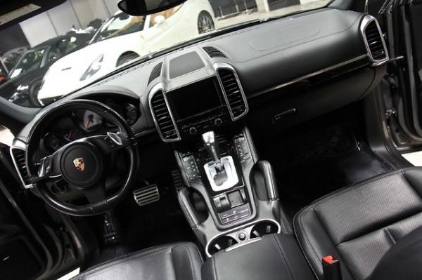 New-2011-Porsche-Cayenne-S-S