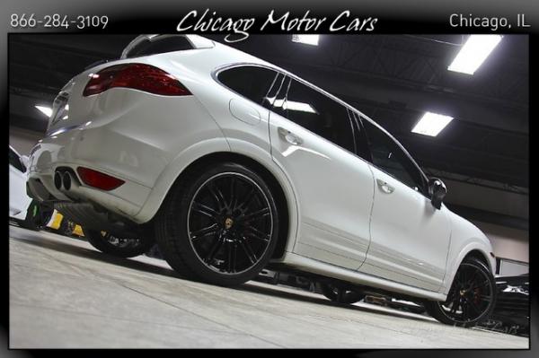 Used-2014-Porsche-Cayenne-Turbo