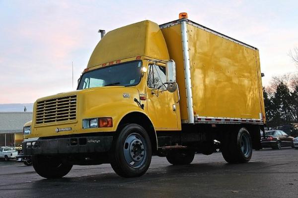 New-2002-International-4700