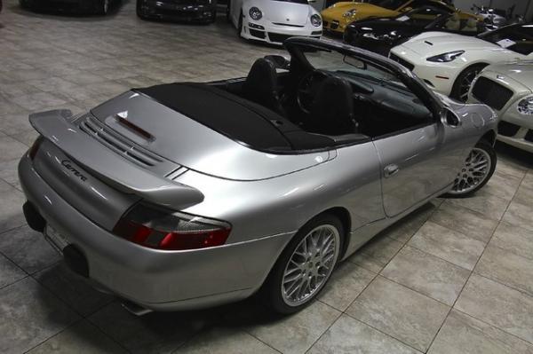 New-2000-Porsche-911-Carrera