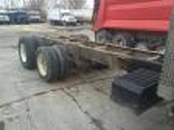 New-2008-International-7400