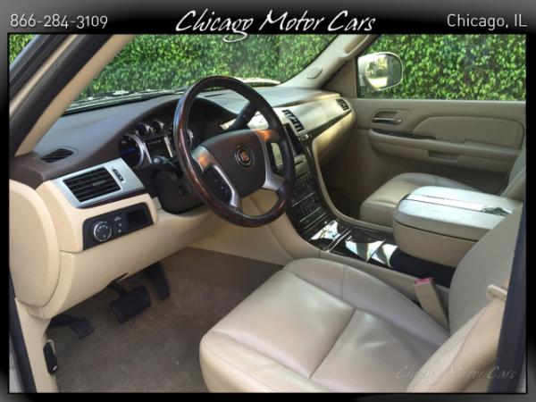 New-2009-Cadillac-Escalade-ESV