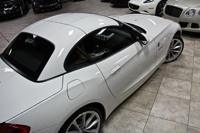 New-2011-BMW-Z4-sDrive35i-sDrive35i