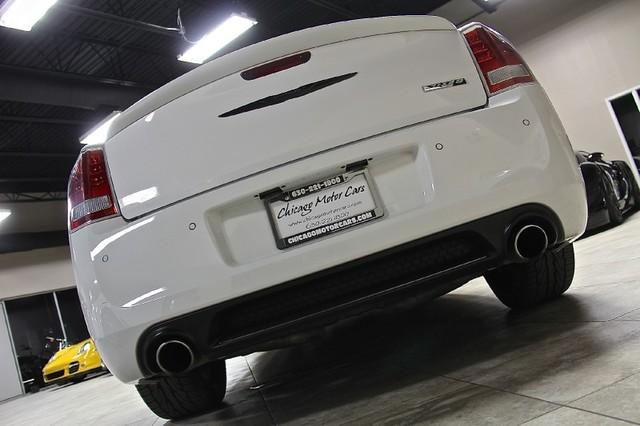 New-2012-Chrysler-300-SRT8