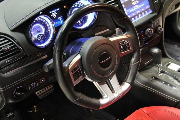 New-2012-Chrysler-300-SRT8