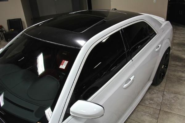 New-2012-Chrysler-300-SRT8