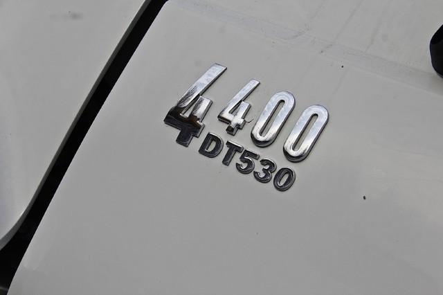New-2005-International-4400-DT530