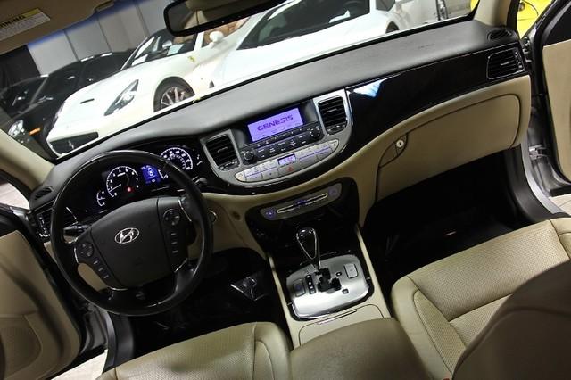 New-2009-Hyundai-Genesis