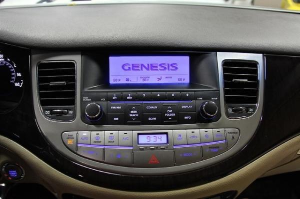 New-2009-Hyundai-Genesis