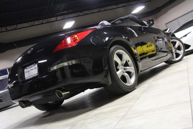 New-2007-Nissan-350Z-wBlack-Top