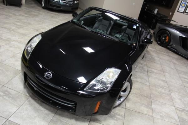 New-2007-Nissan-350Z-wBlack-Top