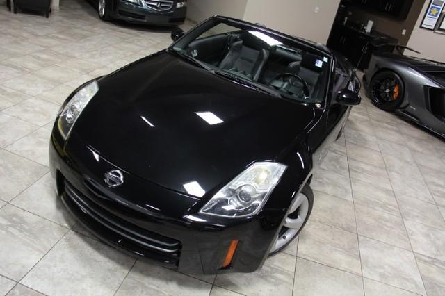 New-2007-Nissan-350Z-wBlack-Top