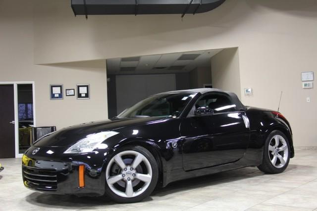 New-2007-Nissan-350Z-wBlack-Top