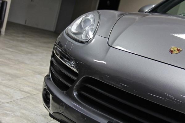 New-2012-Porsche-Cayenne