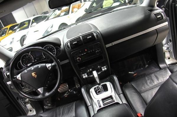 New-2004-Porsche-Cayenne-S-S