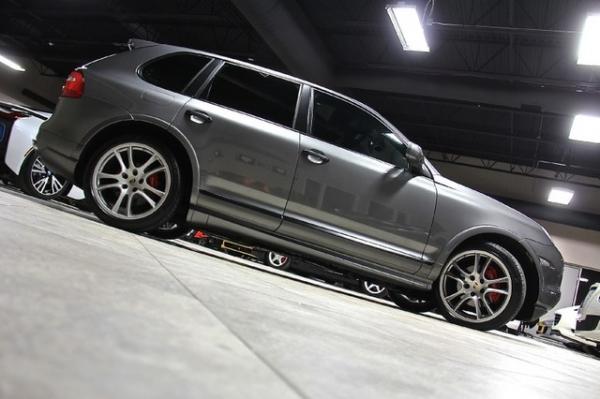 New-2010-Porsche-Cayenne-GTS