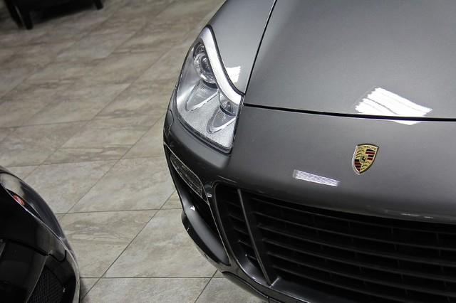 New-2010-Porsche-Cayenne-GTS