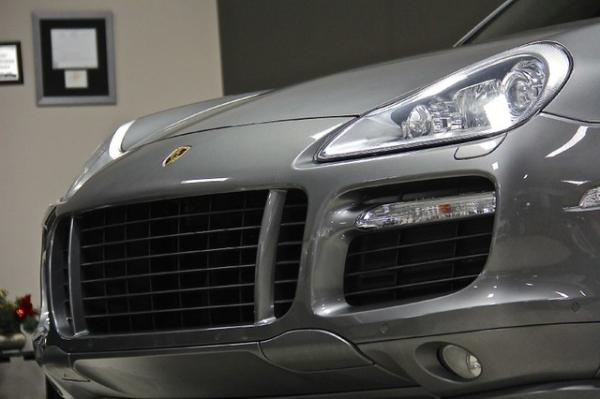 New-2010-Porsche-Cayenne-GTS