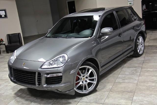 New-2010-Porsche-Cayenne-GTS