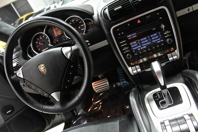 New-2010-Porsche-Cayenne-GTS