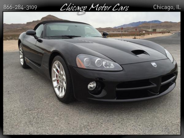 Used-2004-Dodge-Viper-SRT10