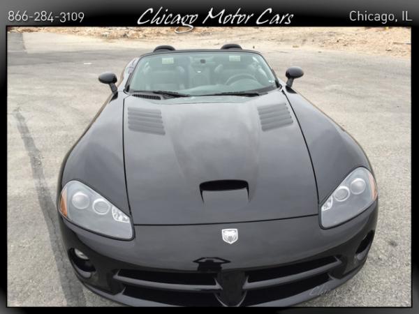 Used-2004-Dodge-Viper-SRT10