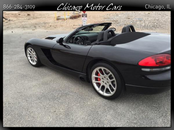 Used-2004-Dodge-Viper-SRT10