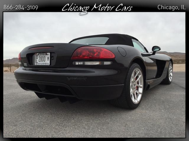 Used-2004-Dodge-Viper-SRT10