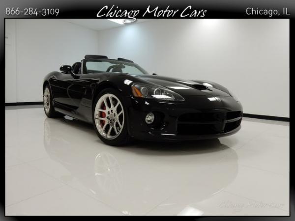 Used-2004-Dodge-Viper-SRT10