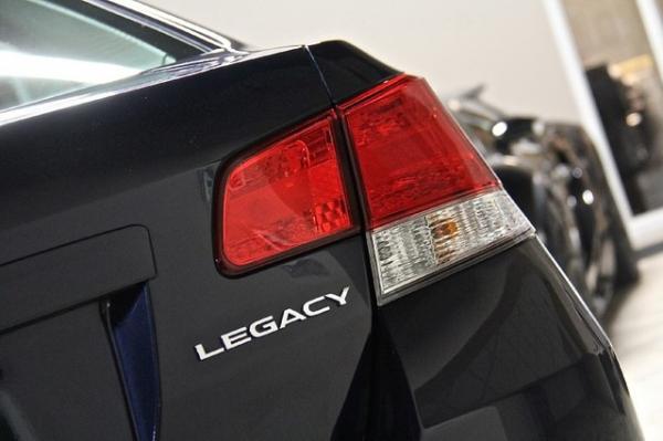 New-2013-Subaru-Legacy-25i-Limited