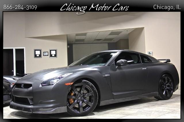 Used-2009-Nissan-GT-R-Premium