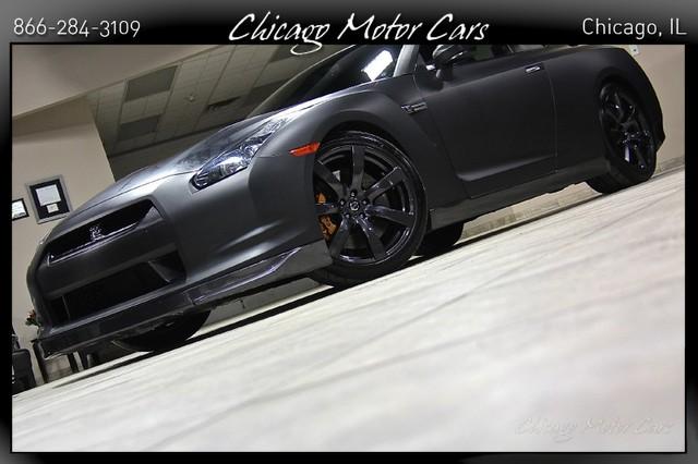 Used-2009-Nissan-GT-R-Premium