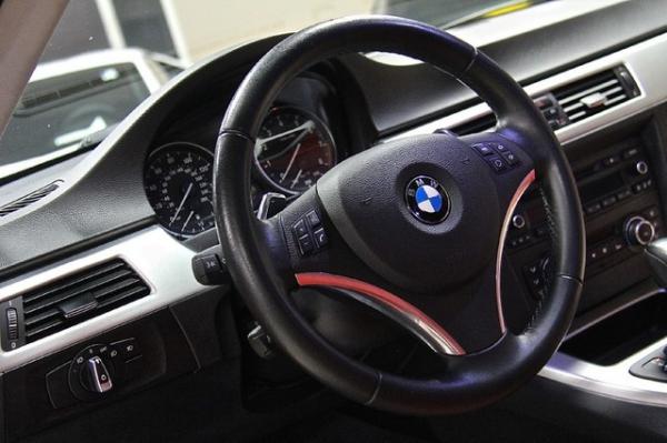 New-2011-BMW-335i