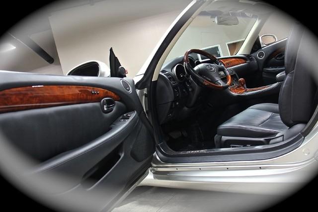 New-2005-Lexus-SC-430