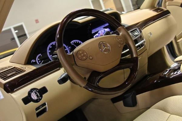 New-2010-Mercedes-Benz-S550-4Matic