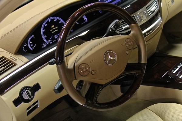 New-2010-Mercedes-Benz-S550-4Matic