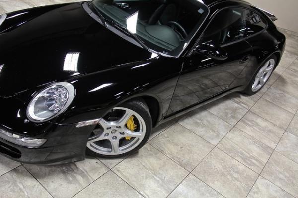 New-2005-Porsche-911-Carrera-S