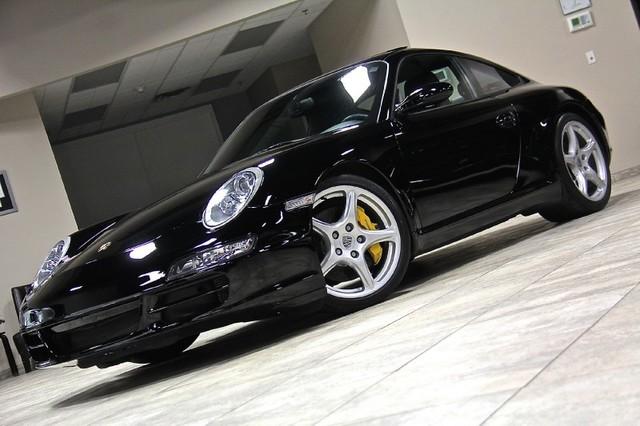 New-2005-Porsche-911-Carrera-S