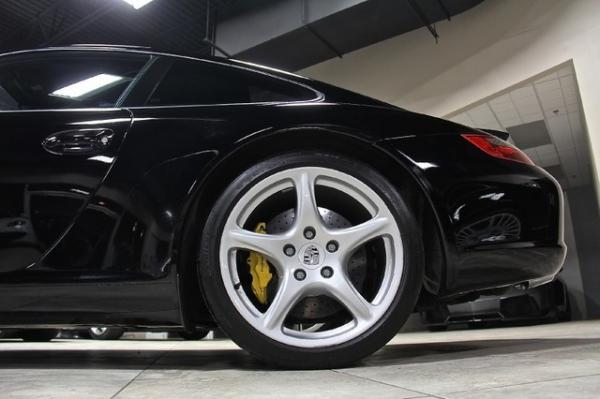 New-2005-Porsche-911-Carrera-S